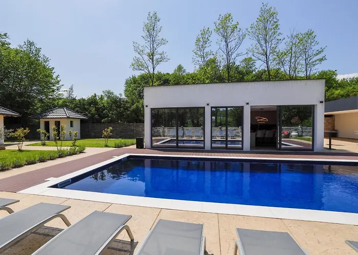 Diamond One Vikendica *