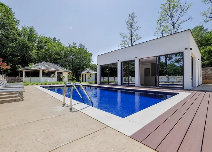 Vikendica Diamond One